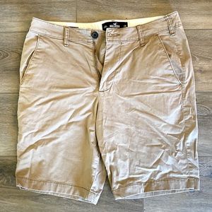 Holllister Classic Khaki Short